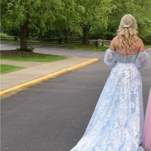 Sherri Hill Prom Dress - Size 4
